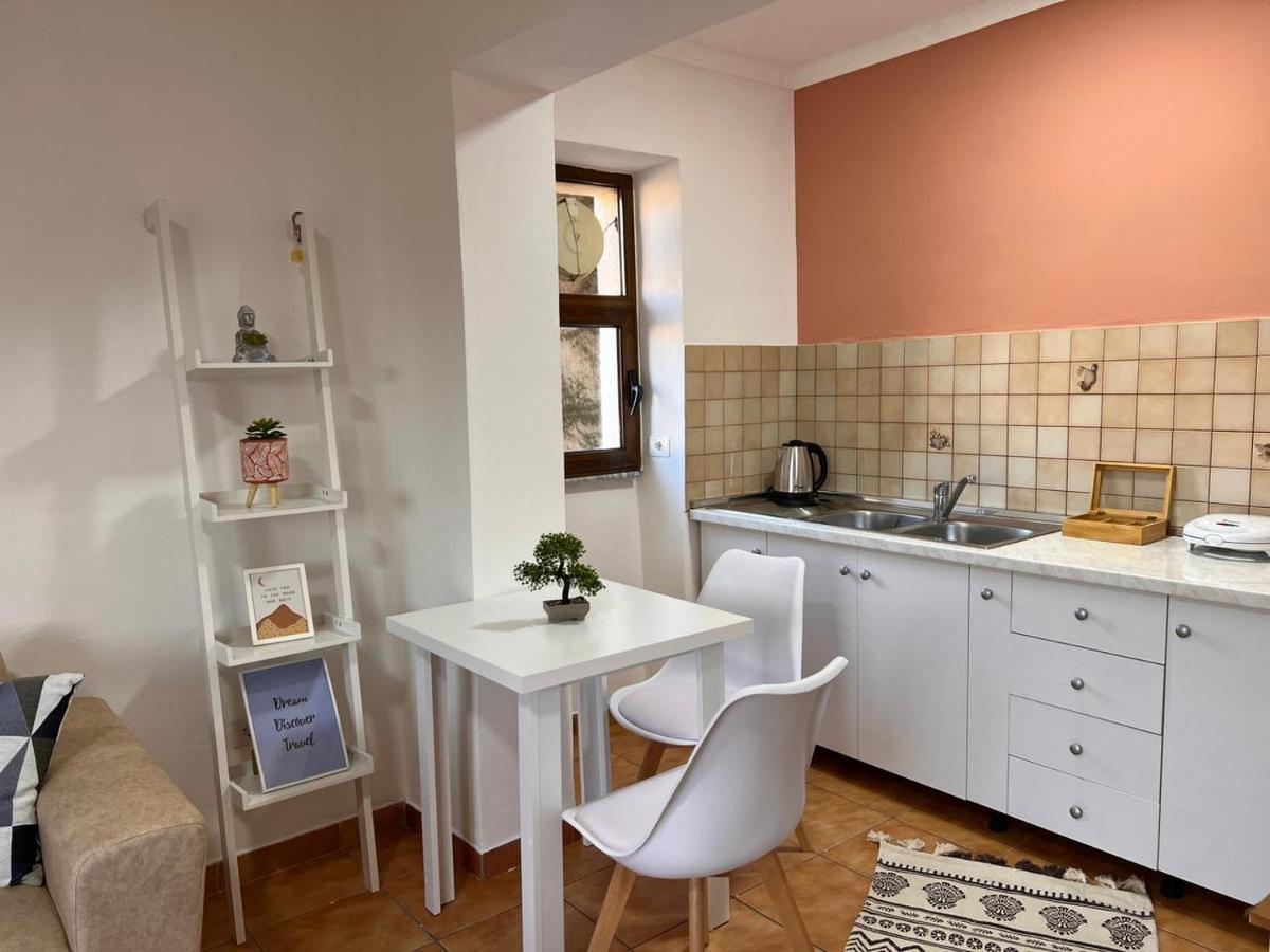 Centre Apartment In Shkodra Kültér fotó